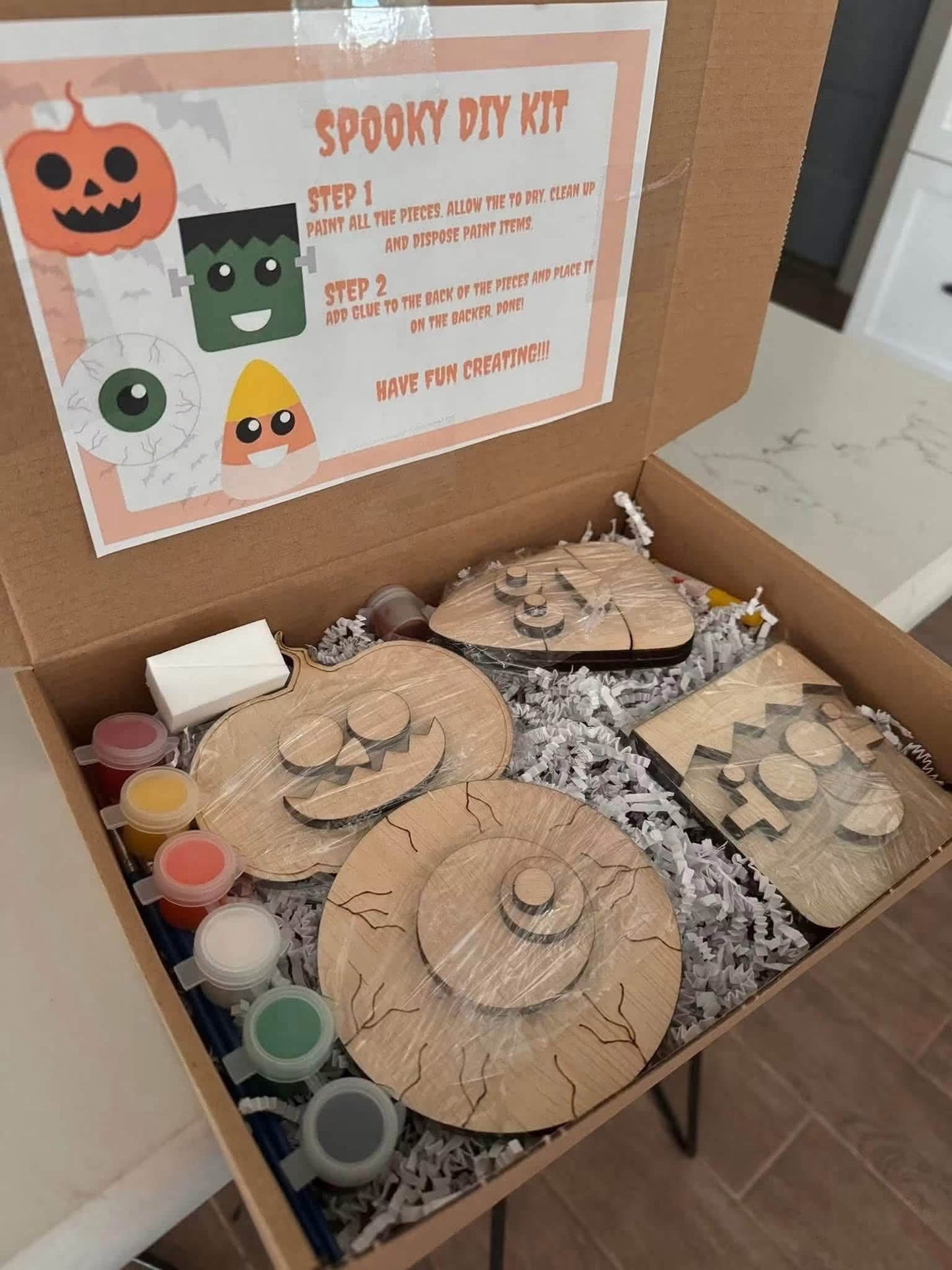 DIY HOLIDAY CRAFT KITS